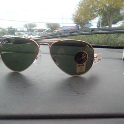 Ray-Ban Sunglasses Gold Avaitorsg