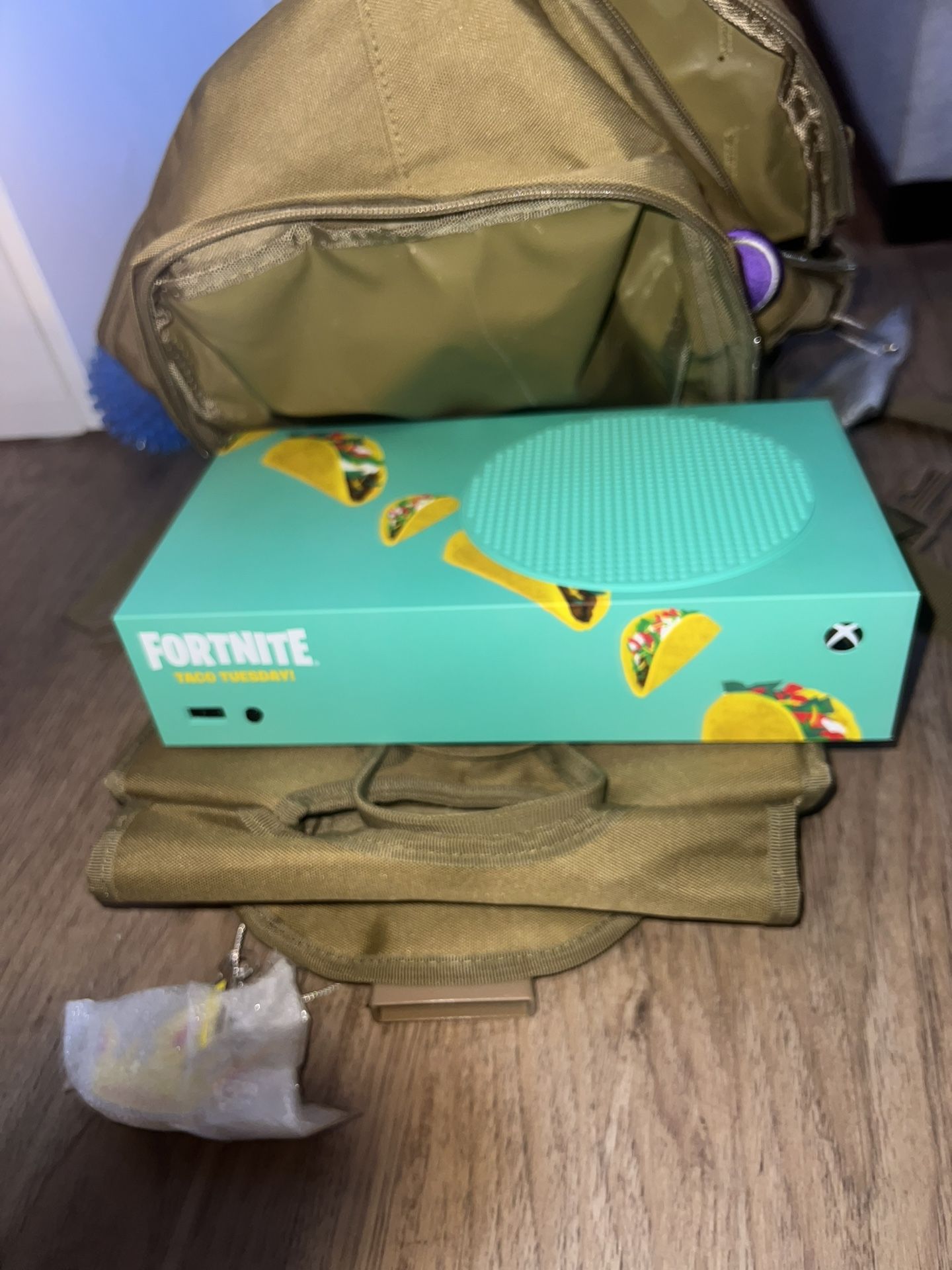 Rare Xbox Series S Special Edition Fortnite Taco Tuesday Console