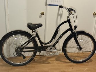 TREK ELECTRA TOWNIE 7D EQ-Diamond Black
