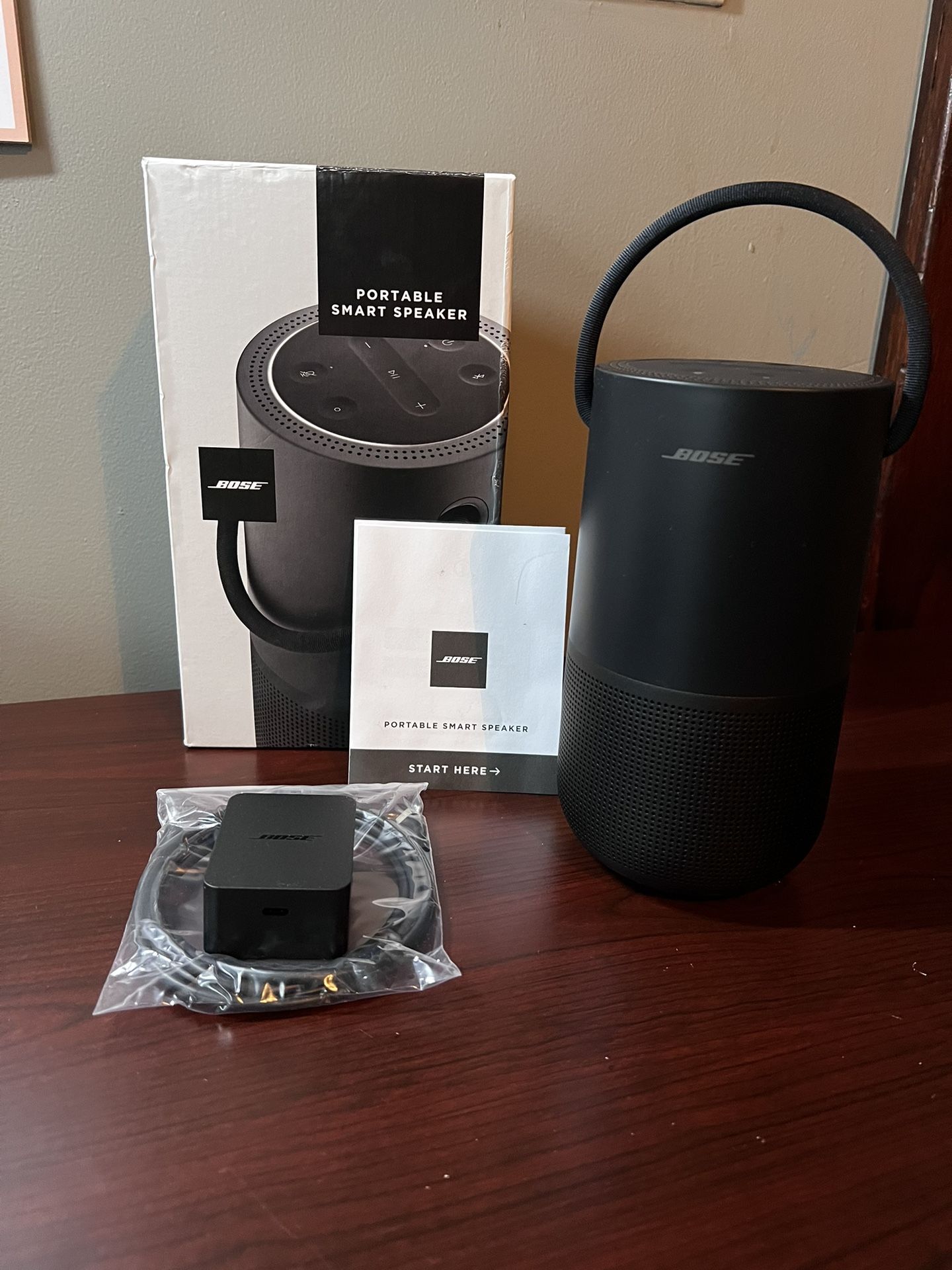 Bose - Portable Smart Speaker with built-in WiFi, Bluetooth, Google Assistant and Alexa Voice Control Black