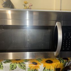 LG Microwave 