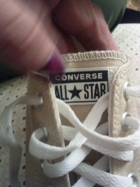 New Converse Off White Size8.5