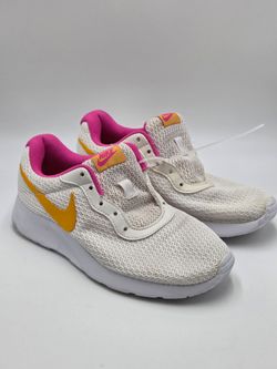 Nike Size 7 Tanjun Sneakers White Pink Orange