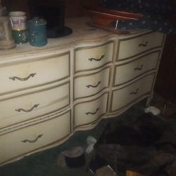 9draawer Victorian Dresser W Mirror And 5 Drawer Chest Of Drawer