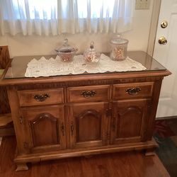 Cherry Server Buffet