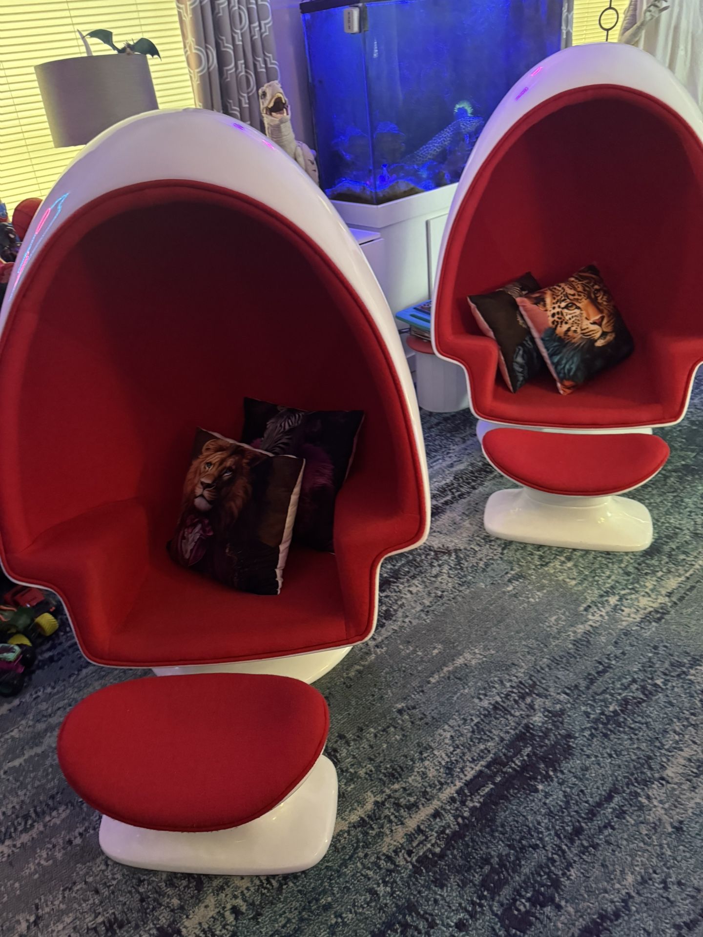 2 MOD Chairs With Ottomans