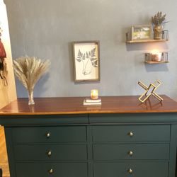 Modern Dark Green Wide Bedroom Dresser Living Room Console Home Furniture Solid Wood for Sale in The Bronx, NY - OfferUp Modern Dark Green Wide Bedroom Dresser Living Room Console Home Furniture Solid Wood for Sale in The Bronx, NY - OfferUp