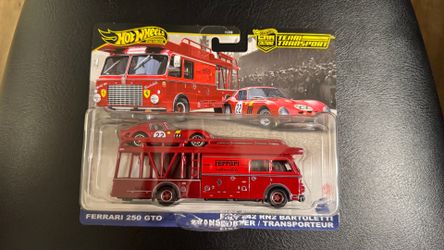 Hot Wheels Premium Ferrari Transport