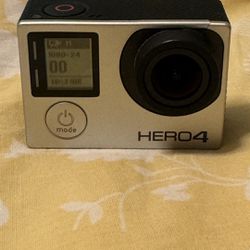Go Pro 4 With 4 Battery/Charger And Accessories 