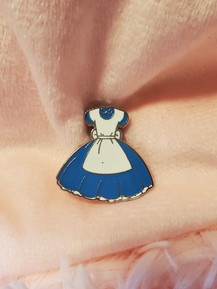 Alison Wonderland Disney Pin