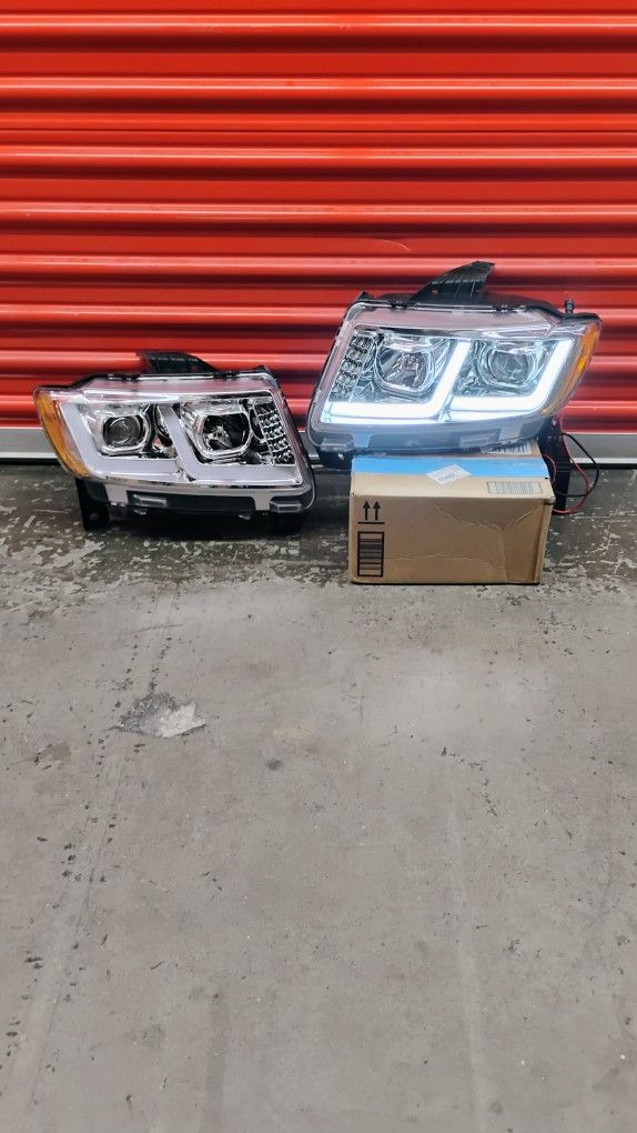 Chrome headlights LED DRL and projector with sequential turn for Jeep Grand cherokee 2011_2013