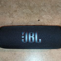 Jbl Flip 6 Bluetooth Speaker 