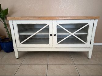 Farmhouse cabinet/console