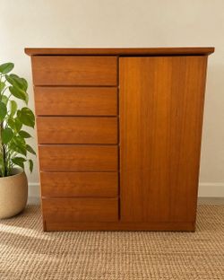 Dresser - Free Delivery