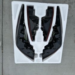 OEM Headlights for 2023 Toyota Camry 