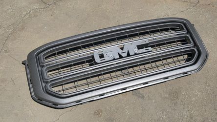 GMC Yukon grill