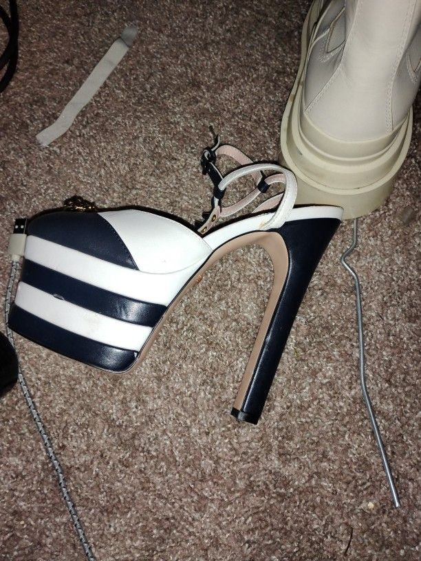 Gucci Shoes