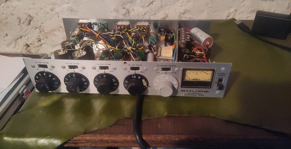 Vintage 1960's Solid State SHURE M67 Professional Microphone Mixer