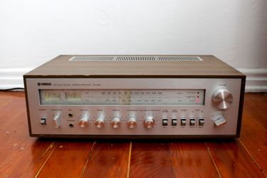Yamaha Natural Sound Stereo Receiver CR-600
