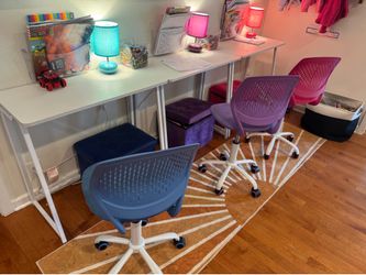 Folding desks & chairs