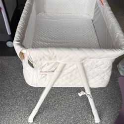Bedside Bassinet 