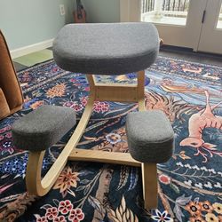 Uplift Ergonomic Kneeling Chair