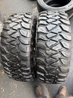 2 tires 285-70-17 Mickey Thompson 90% tread life $190 for 2 mounted and balanced