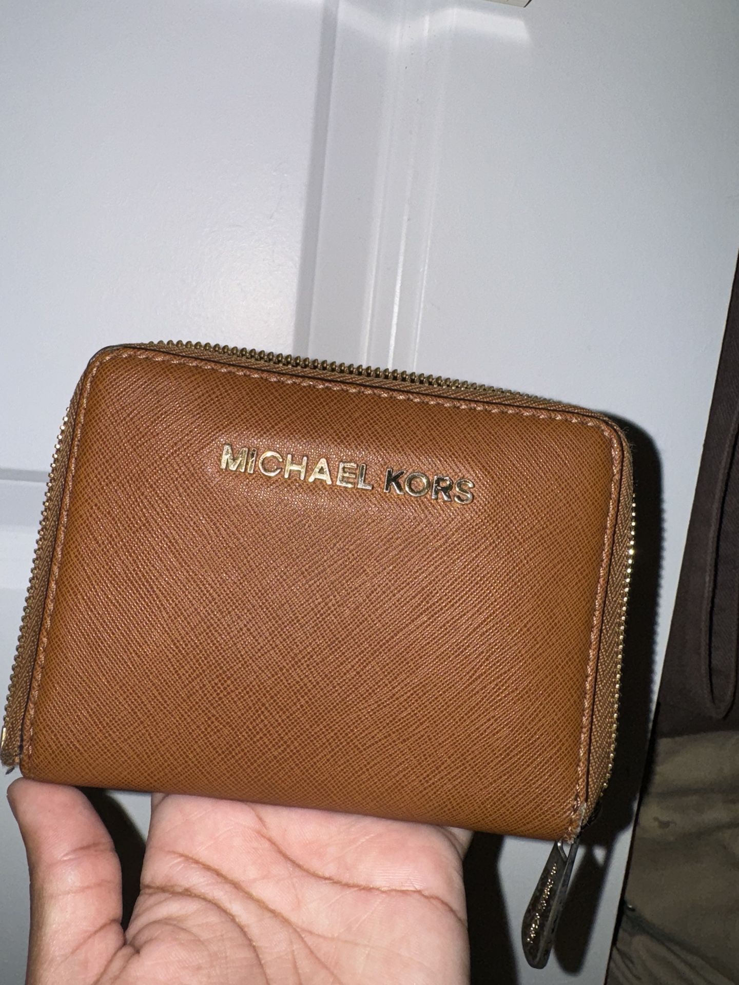 Micheal Kors wallet 