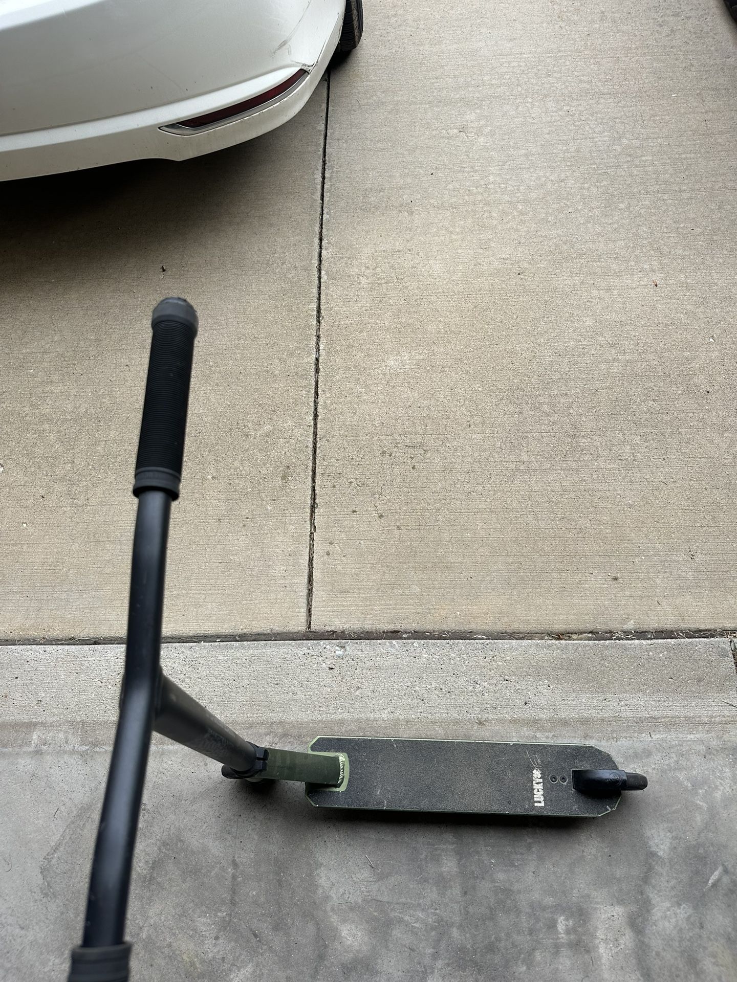 VX Pro Scooter with Robust Deck and Durable Wheels. Tanner Fox Scooter