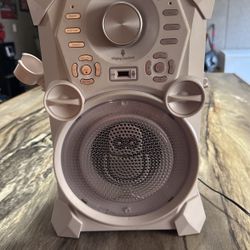 Singing Machine -Remix High Definition Digital Karaoke