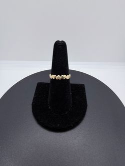 BRAND NEW 14KY Heart Ring