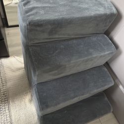 Zinus foam pet stairs