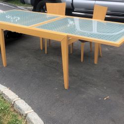 Real Wood And Glass Extending Table With 6 Chairs