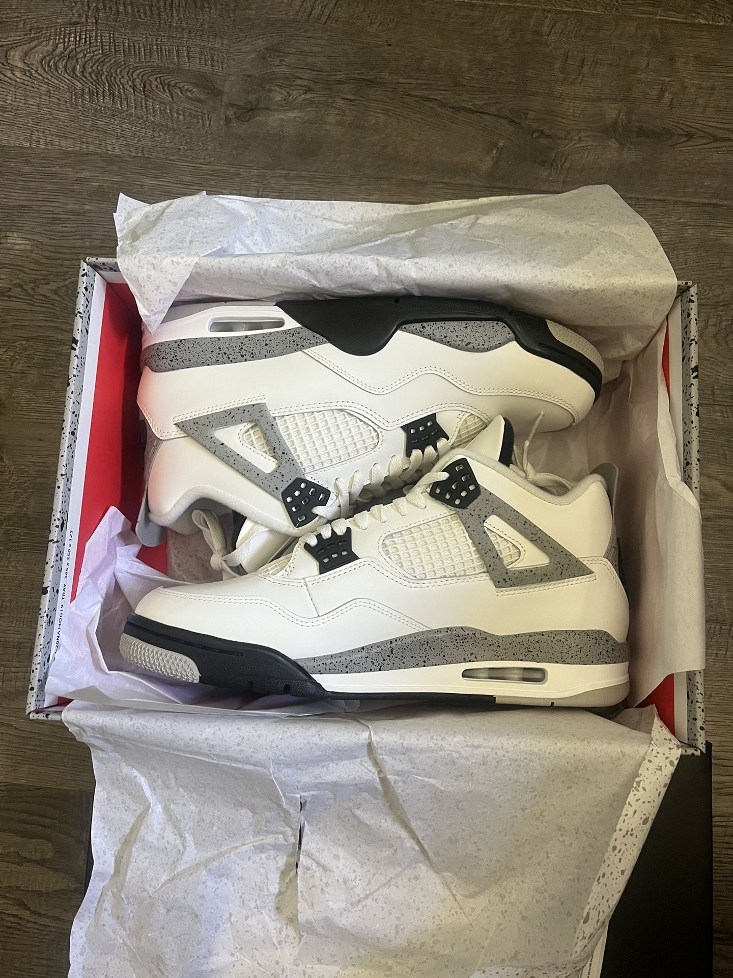 Jordan 4