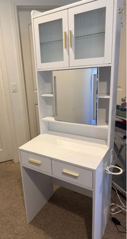 Makeup Vanity