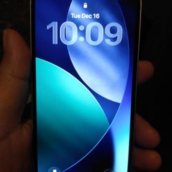 iPhone 13 light pink unlocked AT&T