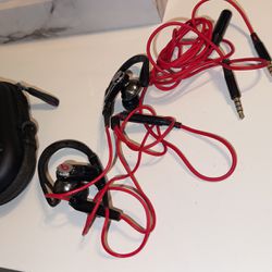 Powerbeats By Dr Dre . Original Beats Earbuds . Wired Aux Connector 