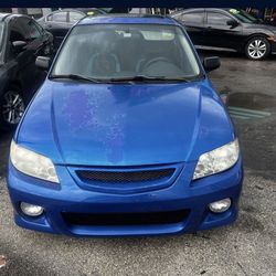 2003 Mazda Protege 