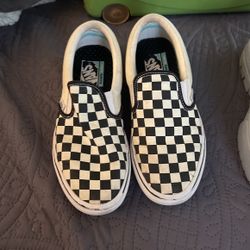 VANS-Checkered Slip-ons Size 7.5M/9W