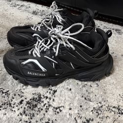 BALENCIAGA TRACKS white/black Size 10