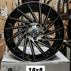 Versus wheels vs32 in 18x8 5 Lugs Black Machine Face