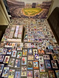 Vintage Lot !! Over 1000 Sport Cards !!