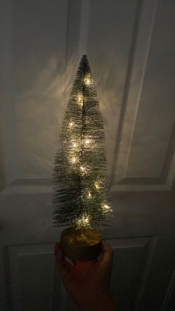 Light up Christmas Tree