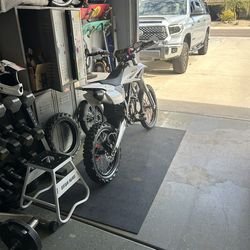 125 Apollo rfz dirt bike