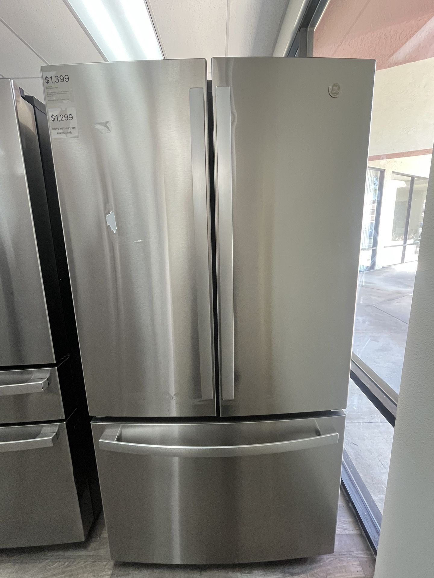 Happy Mother’s Day/ GE Stainless Steel Counter Depth Fridge With Warranty