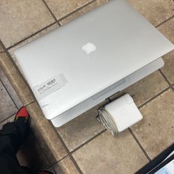 Apple Laptop MacBook Pro 