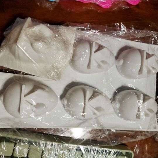 Candle Supplies, Silicone Mold, Resin Mold, Soap Mold, Plaster Mold，Baking Mold , Food Mold