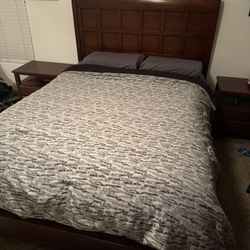 Queen Bedroom Set