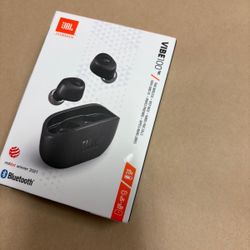 JBL Vibe 100 True Wireless Headphones New 