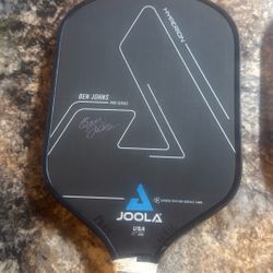 4 Very Nice Pickleball Rackets W/ Bag